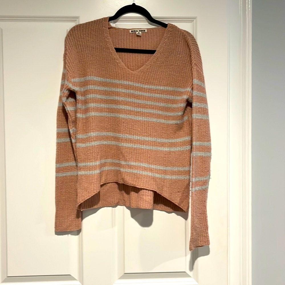 Women’s V-neck sweater